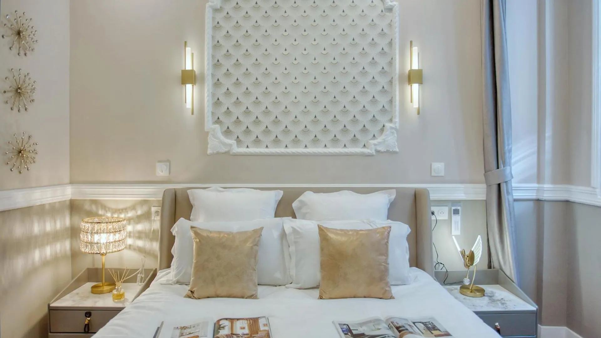 Elegant Triplex In Paris - Ideal For 10 - Aircon